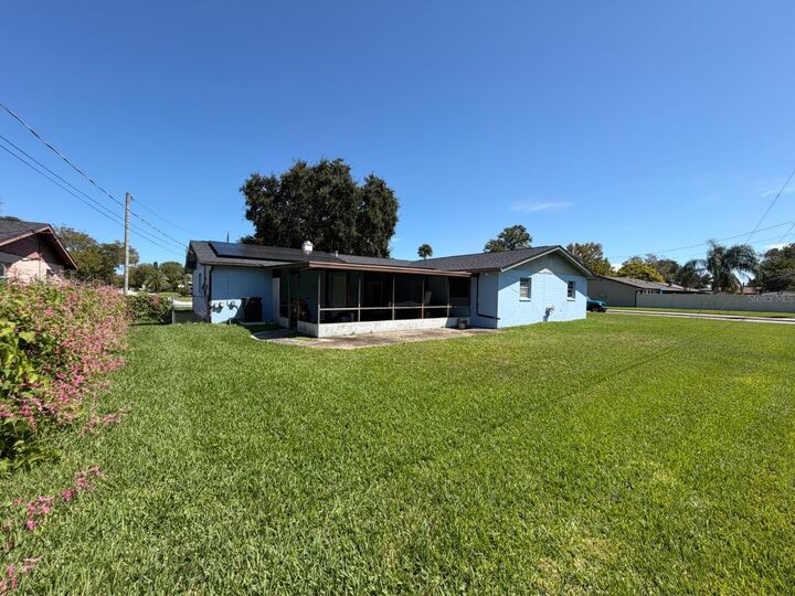Property Photo: 2280 Green Street FL 32119