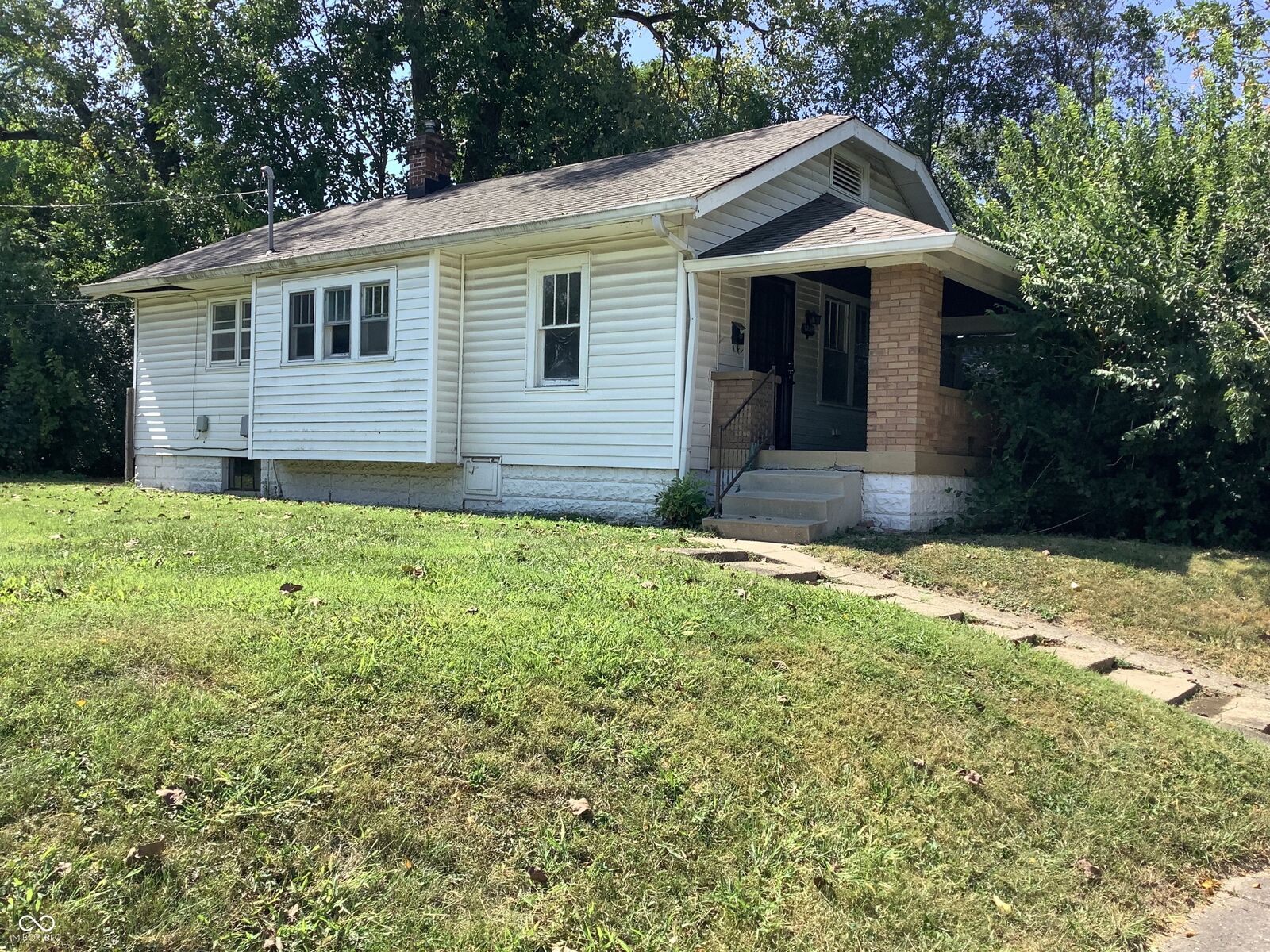 Property Photo: 5269 Brookville Road IN 46219
