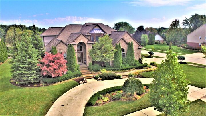 Property Photo:  6768 Merrick Drive  MI 48098 