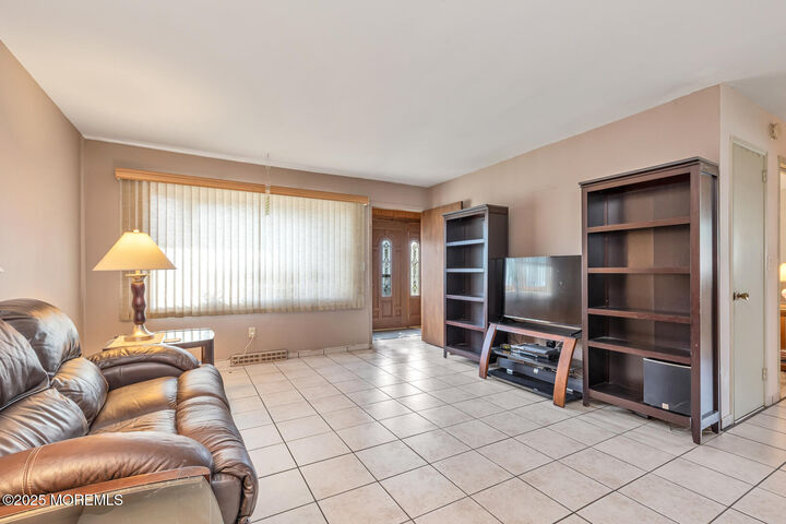 Property Photo:  40 Lynn Boulevard  NJ 07730 