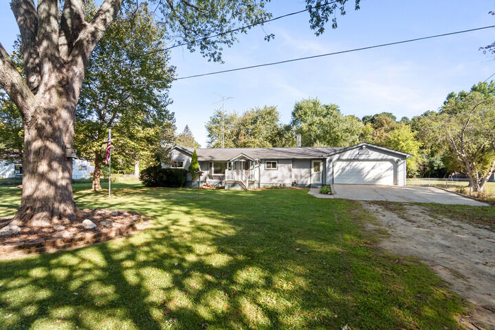 Property Photo:  1574 Cunningham Road  MI 49201 
