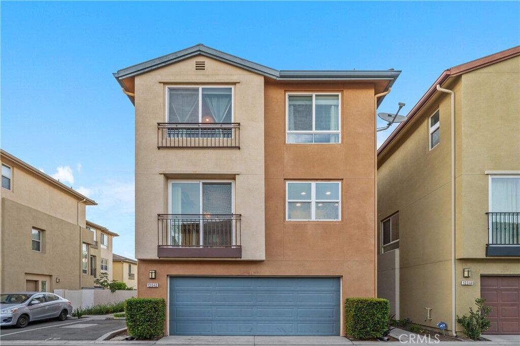 Property Photo:  12042 Stanley Park Ct  CA 90250 