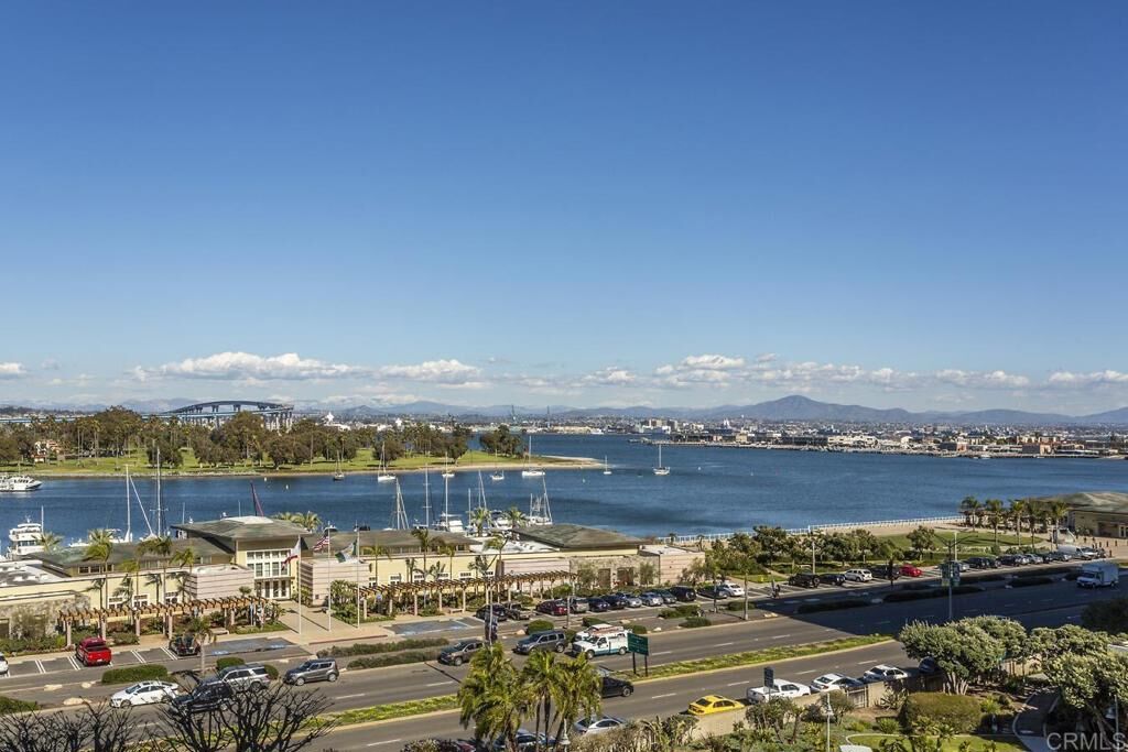 Property Photo:  1750 Avenida Del Mundo 601  CA 92118 