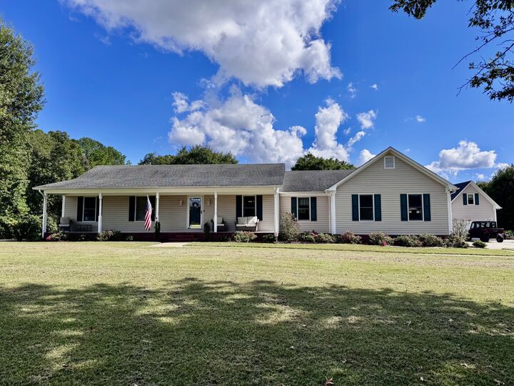 Property Photo:  118 Old Jackson Hwy  TN 38468 