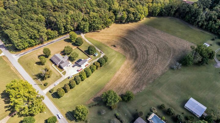 Property Photo:  118 Old Jackson Hwy  TN 38468 