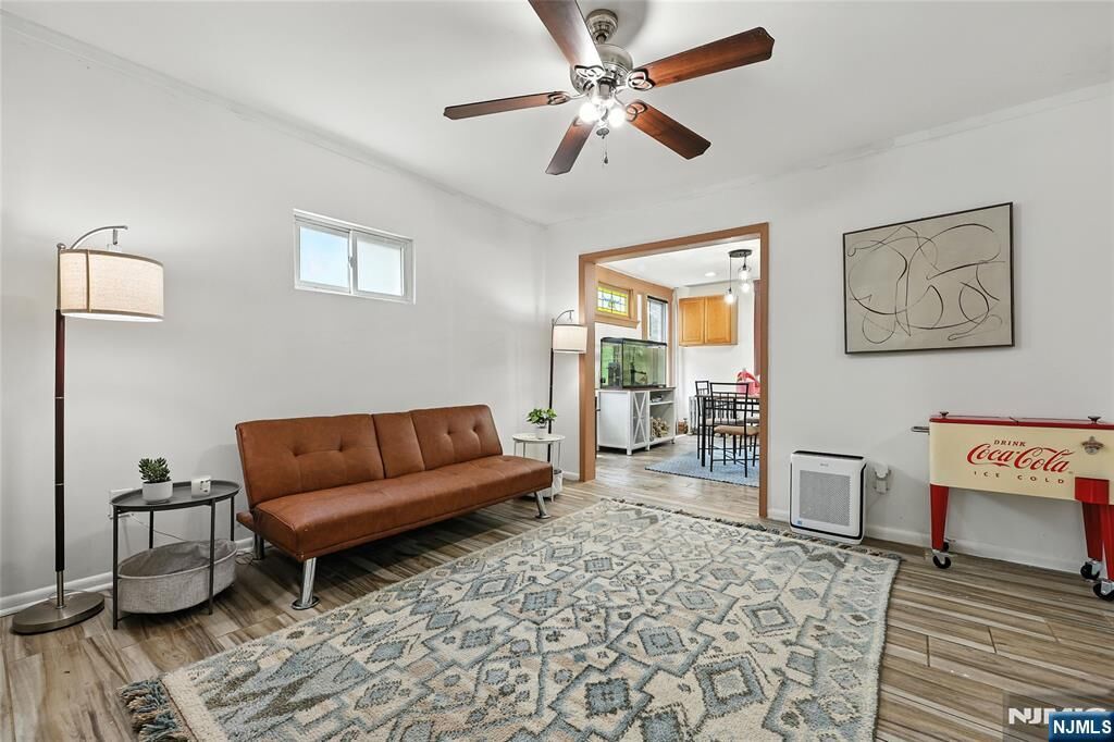 Property Photo:  885 Stuyvesant Avenue  NJ 07111 