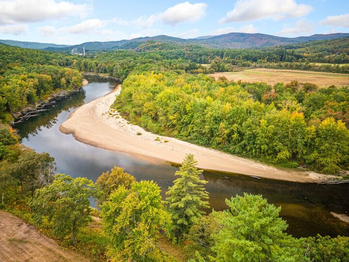 20 Circle Drive  Ashland NH 03217 photo