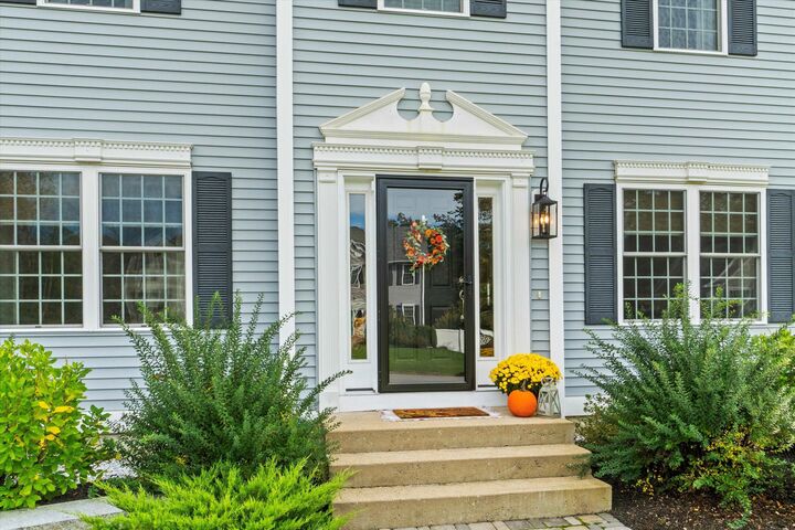 Property Photo:  3 Bellflower Hollow  NH 03053 