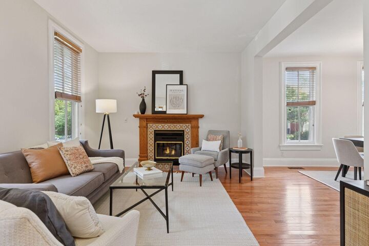Property Photo:  490 Dayton Avenue  MN 55102 