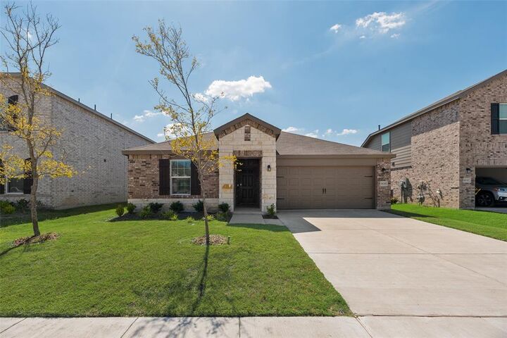 Property Photo: 1836 Indian Grass Drive TX 75189
