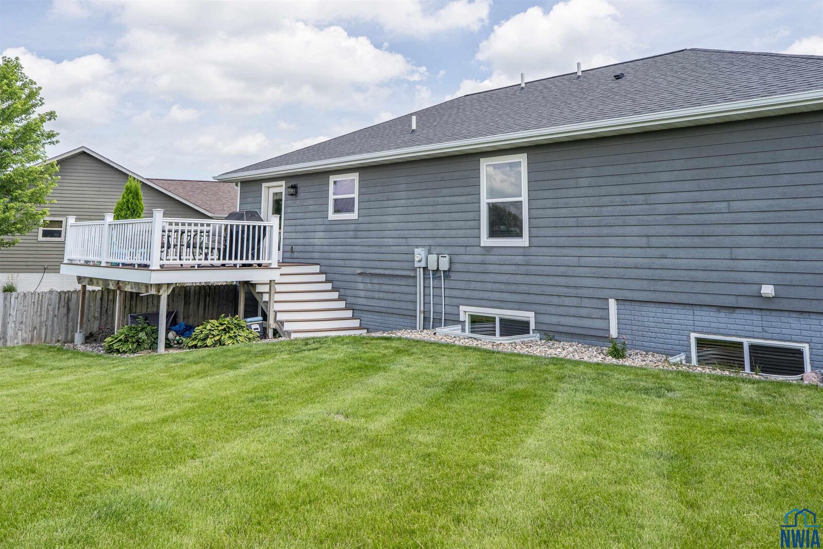 Property Photo:  1304 Olympia Place  IA 51041