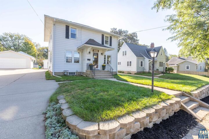 Property Photo: 3614 Pierce Street IA 51104