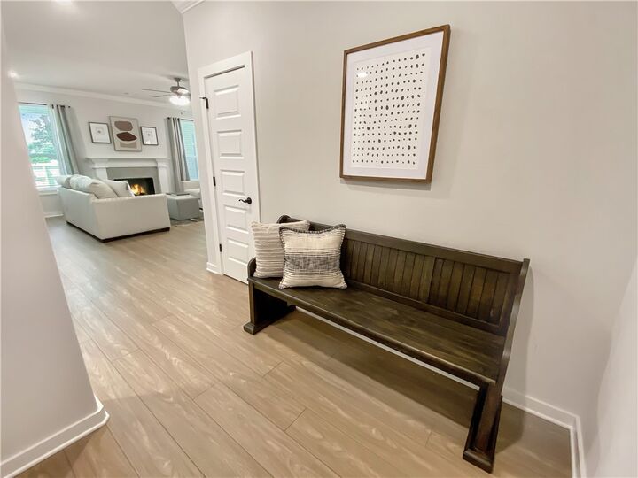 Property Photo: 1102 Harvest Avenue AR 72745