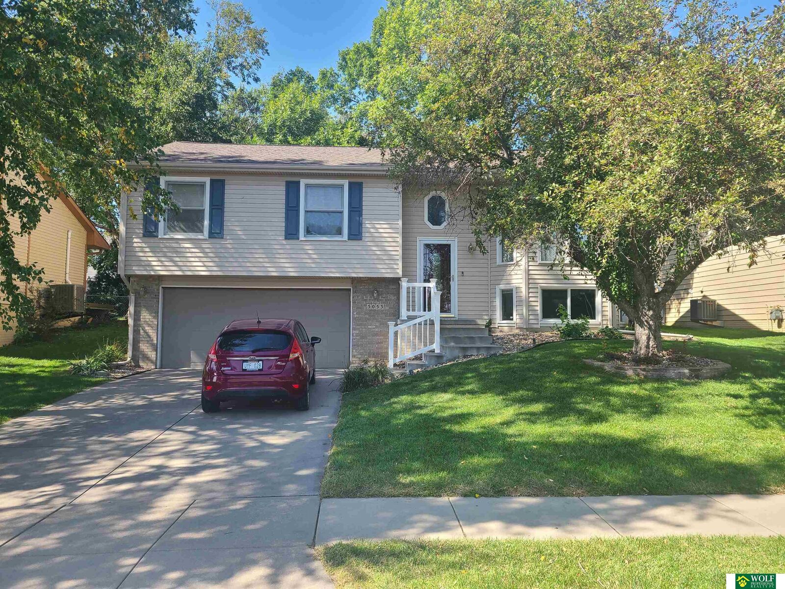 Property Photo:  5053 N 25th Street  NE 68521 