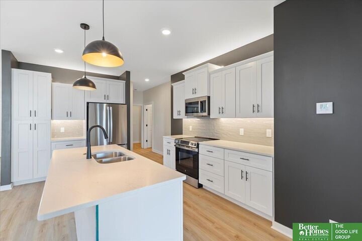 Property Photo:  8118 S 177 Street  NE 68136 