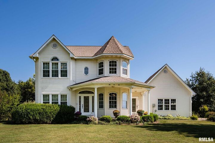 2532 Tyler Bridge Road  Creal Springs IL 62922 photo