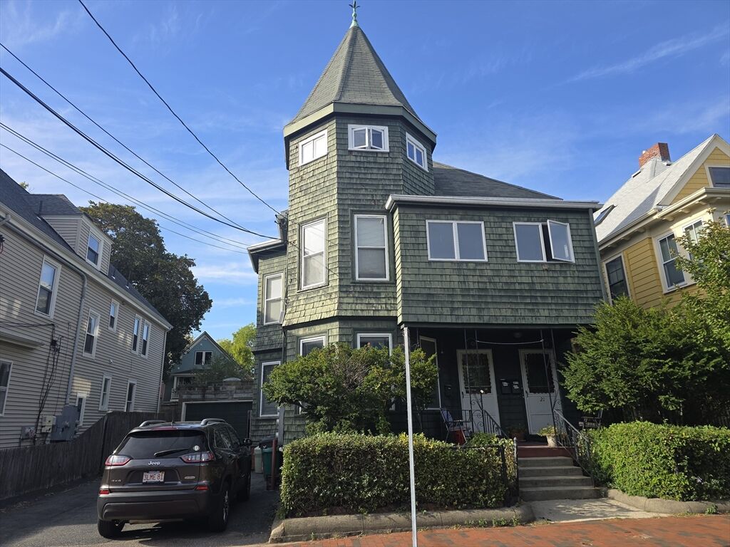 Property Photo:  19-21 Woodbridge  MA 02140 
