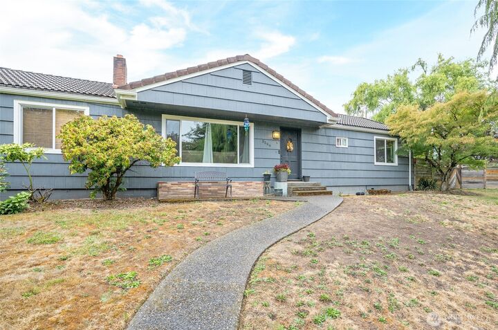 Property Photo:  3546 E Grandview  WA 98404 