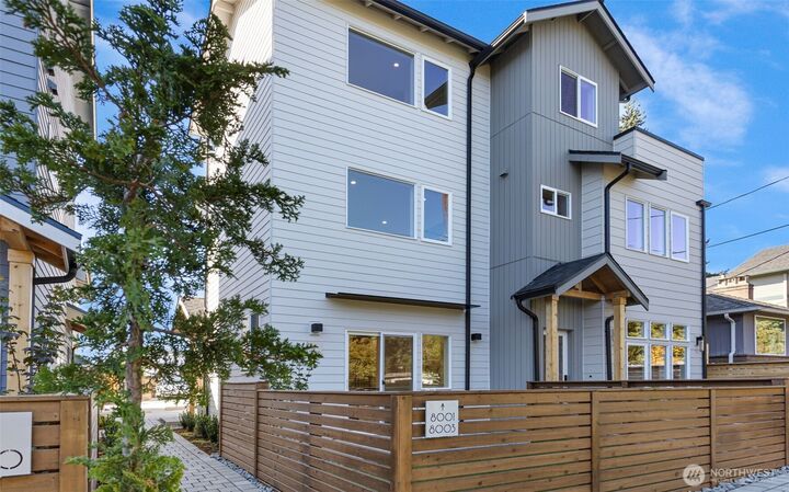8001  25th Avenue NW  Seattle WA 98117 photo