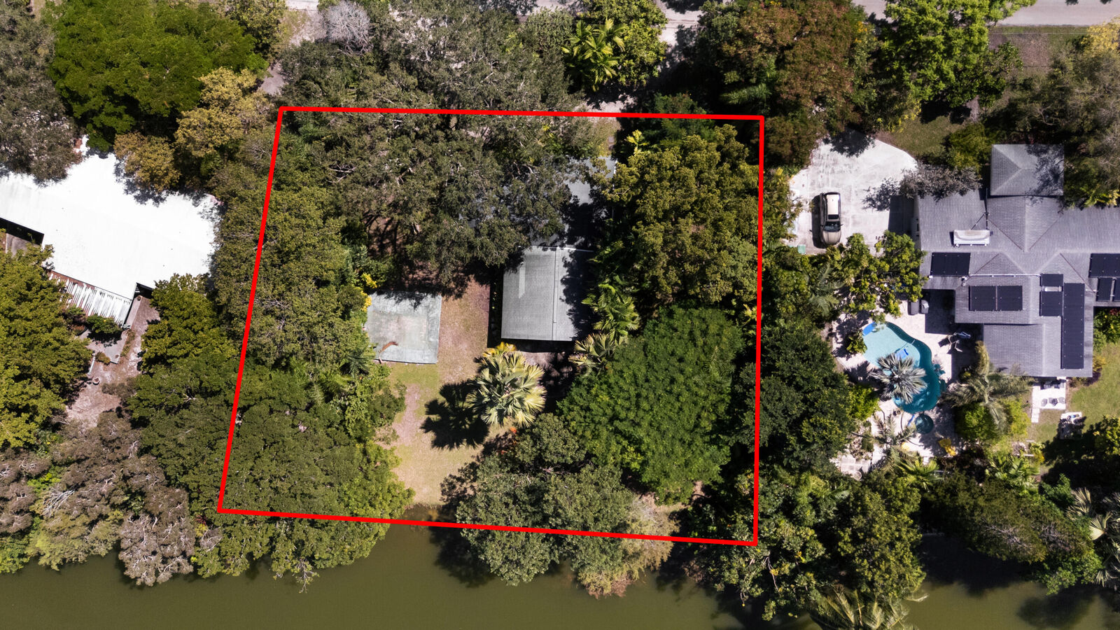 Property Photo: 11620 SW 69th Court FL 33156