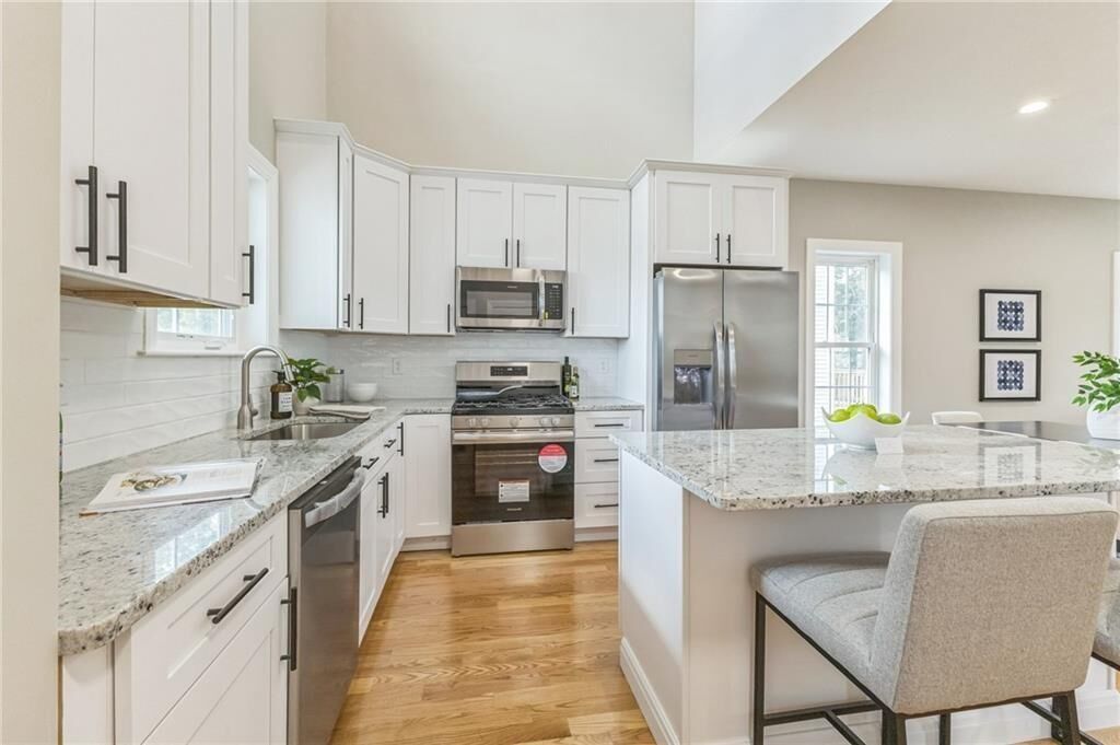 Property Photo:  4 Old County Village Road B  RI 02917 
