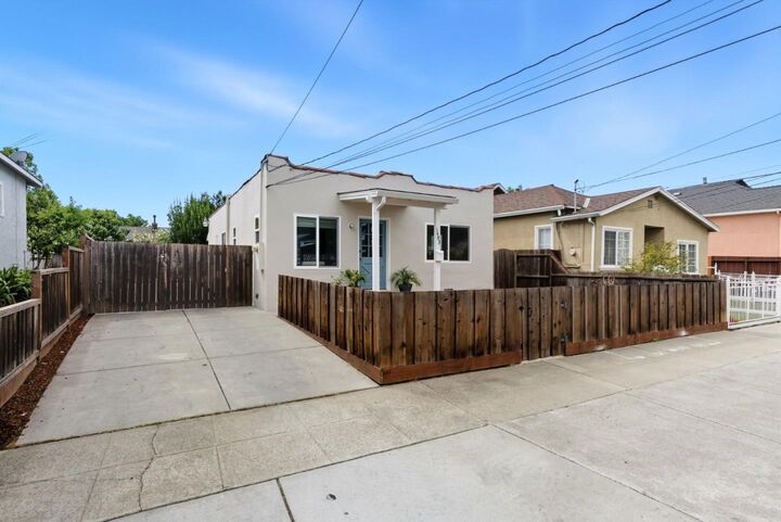 Property Photo:  1493 Sanborn Avenue  CA 95110 