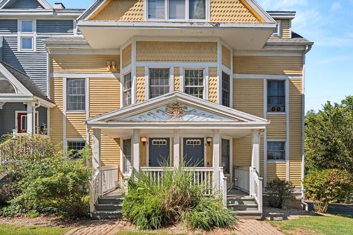 Property Photo:  932 Quinnipiac Avenue Apt 5  CT 06513 