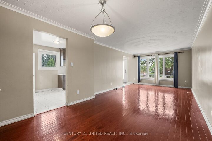 Property Photo:  84 Goldsboro Road  ON M9L 1A7 