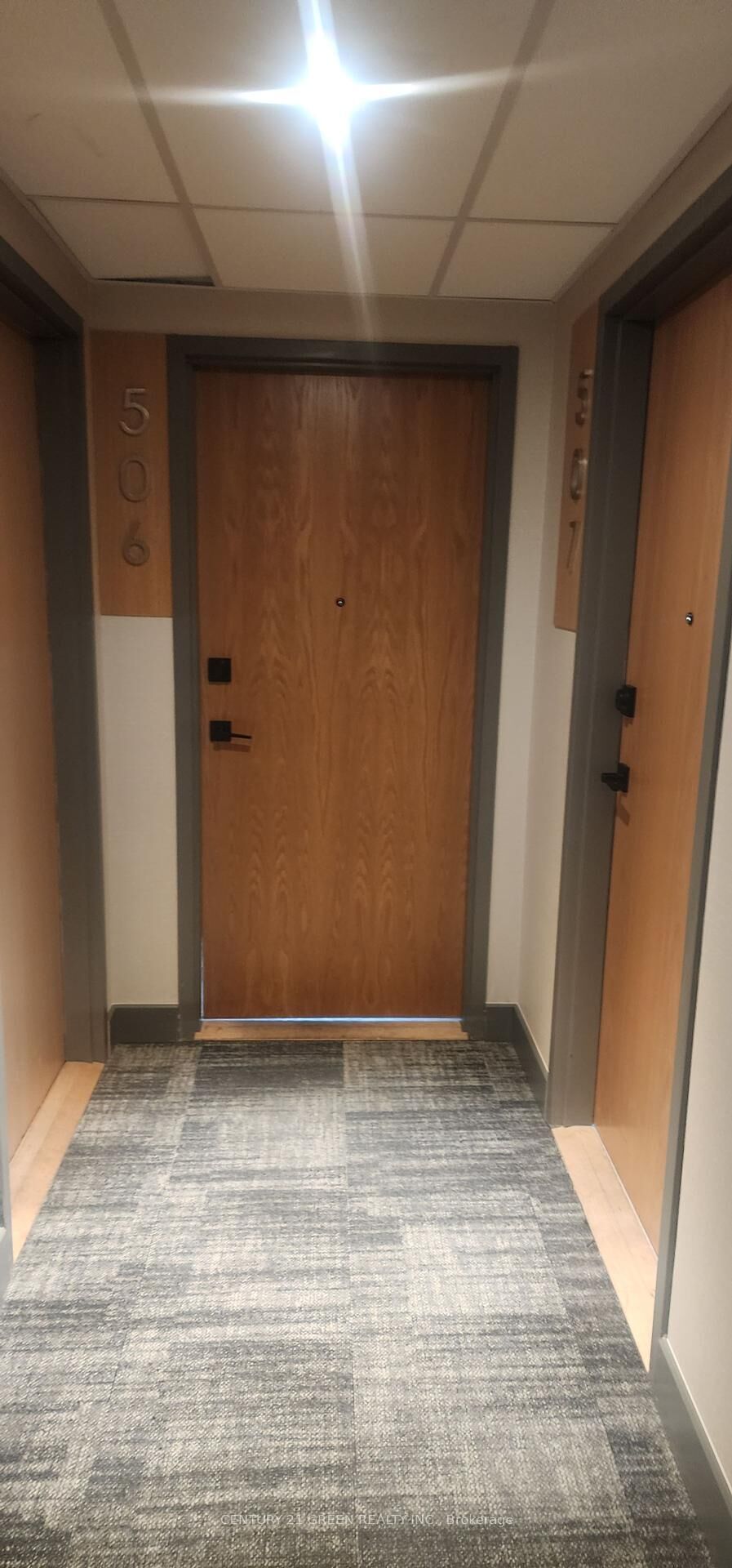 Property Photo:  7 Erie Avenue E 506  ON N3S 2E7 