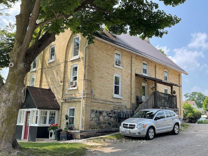 Property Photo:  182 12th Street  ON N4N 1T8 