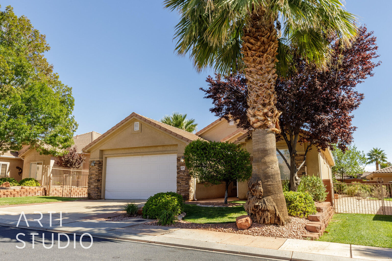 Property Photo:  1806 N Dixie Downs Rd #27  UT 84770 