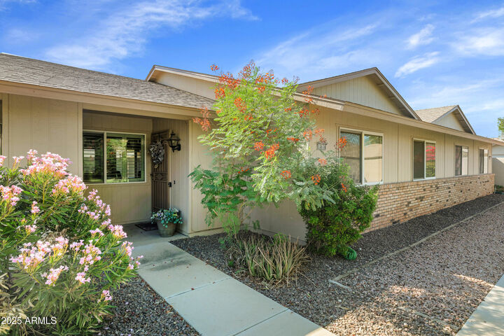 Property Photo:  18630 N Palomar Drive  AZ 85375 