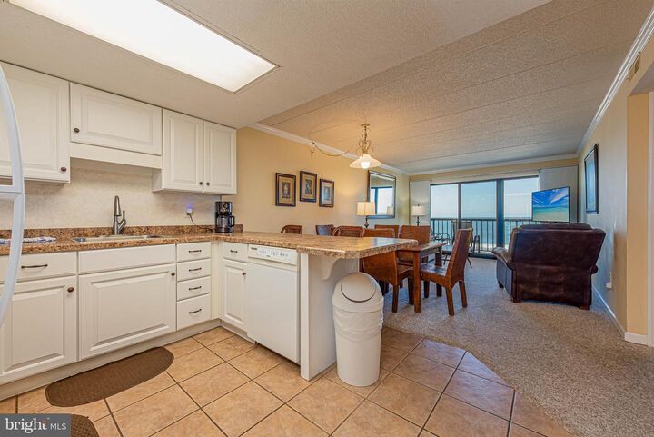 Property Photo: 3 35th Street 302 MD 21842