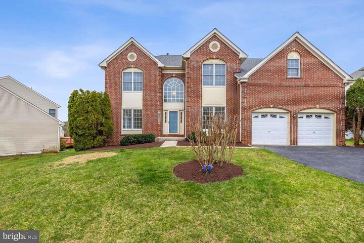 Property Photo:  22003 White Trellis Lane  MD 20841 
