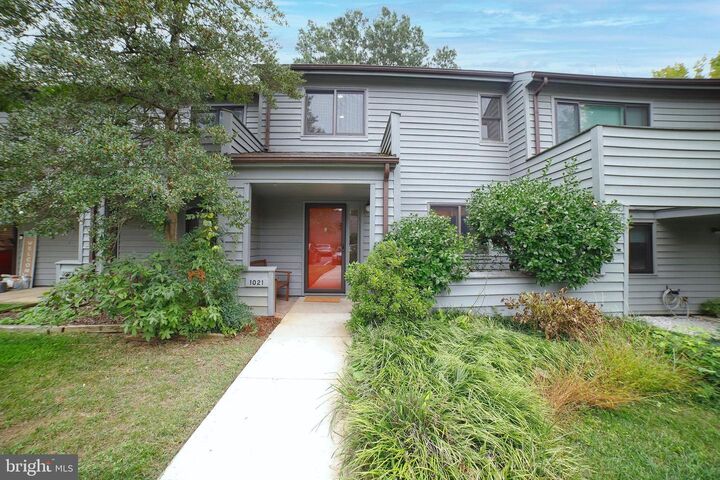 Property Photo:  1021 Cedar Ridge Court  MD 21403 