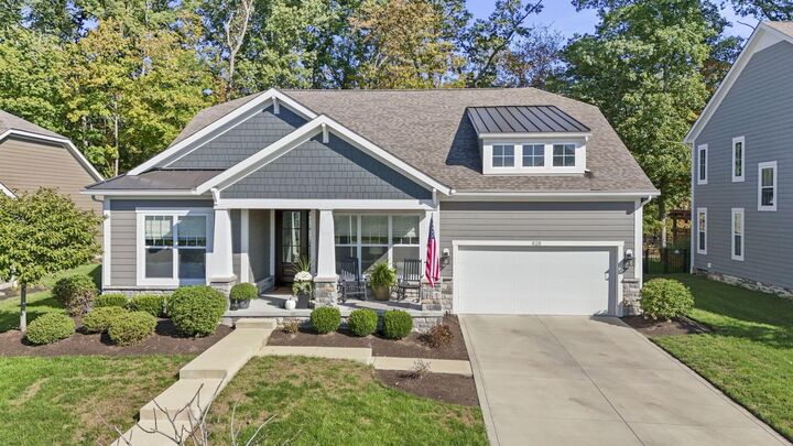 Property Photo:  828 Memories Lane  OH 43081 