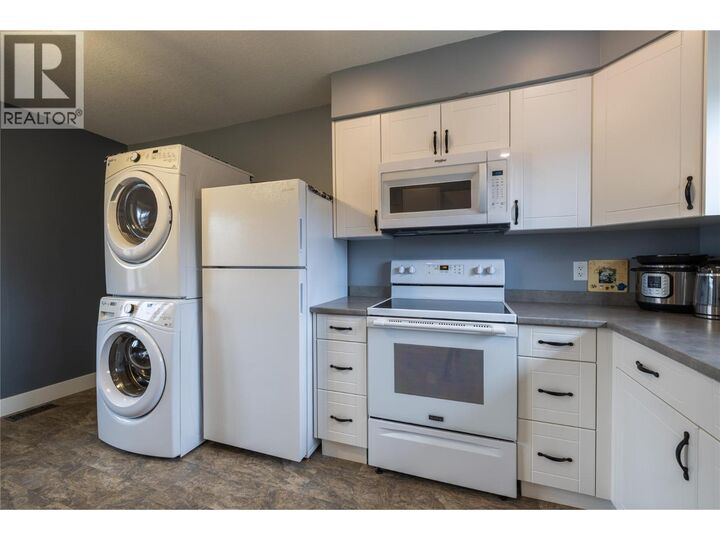 Property Photo:  1496 Tranquille Road  BC V2B 5B7 