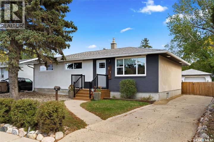 211 Argyle Street  Regina SK S4R 4C5 photo