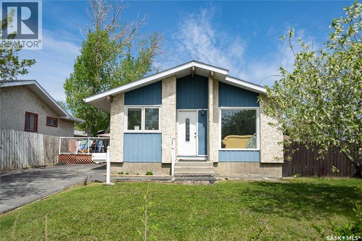 Photo de la propriété:  198 Thomson Avenue  SK S4N 5L3 