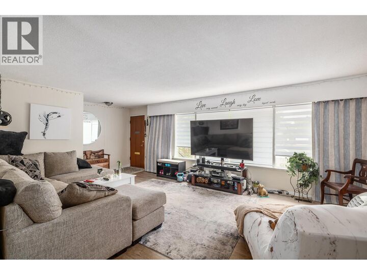 Property Photo:  1211 Centennial Crescent  BC V1Y 6K3 