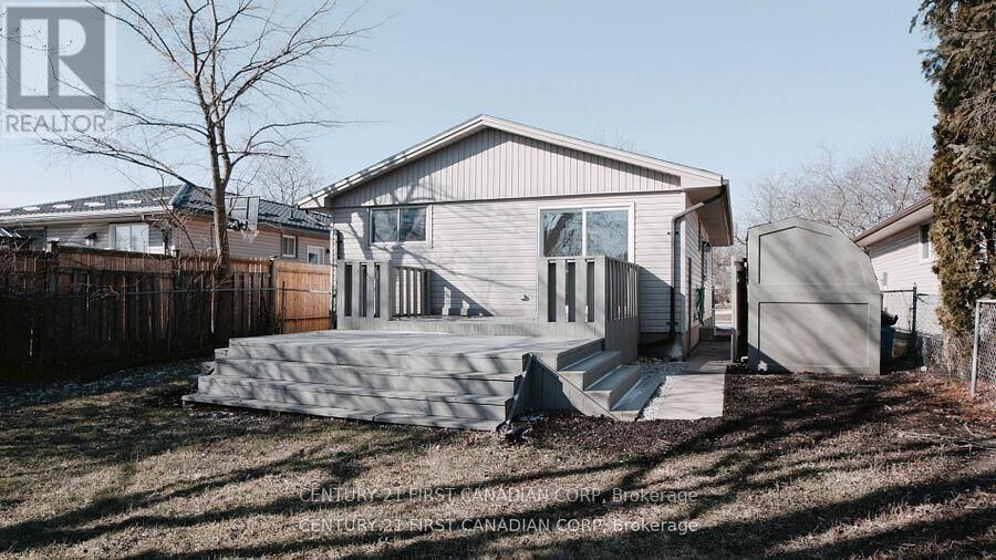 Property Photo:  1072 Jalna Boulevard  ON N6E 2J5 