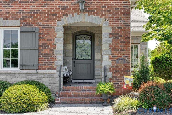 Property Photo: 521 Bel Crest Terrace VA 23113