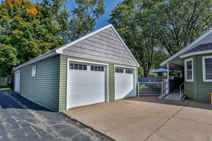 Property Photo: 1708 Garfield Avenue WI 54401