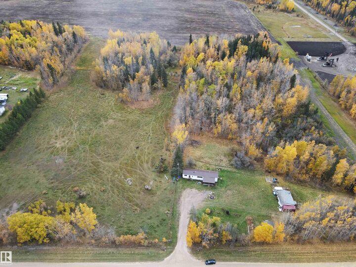 49510 Rge Road 80  Rural Brazeau County AB T7A 2A3 photo