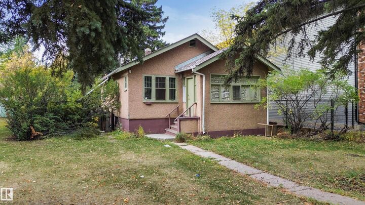 Property Photo: 10822 107 Street NW AB T5H 2Z3