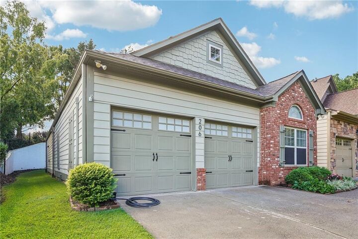 Property Photo:  206 Oakleaf Drive  GA 30102 