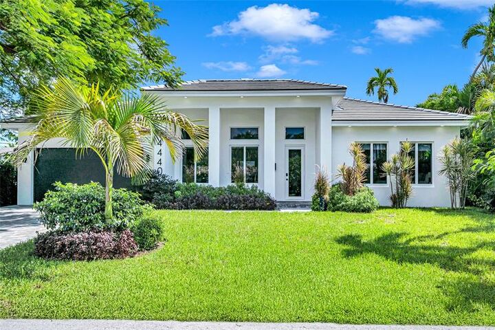 Property Photo: 4440 NE 15th Ter FL 33334