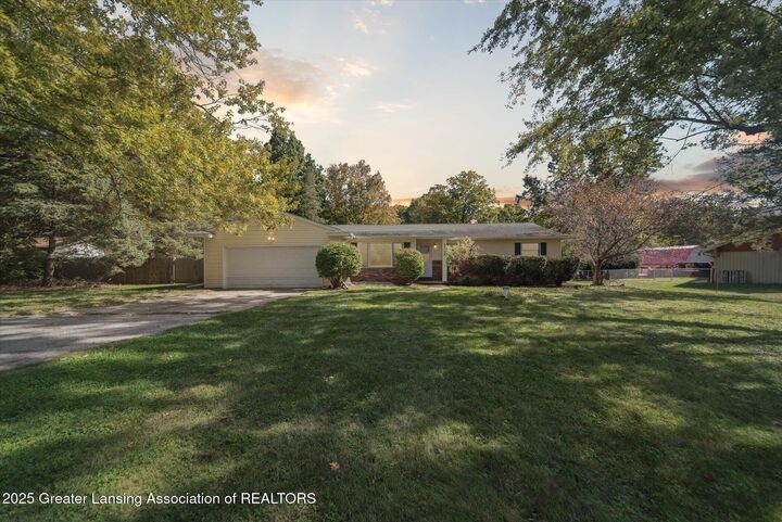 2986 Beech Ridge Drive  Lansing MI 48911 photo