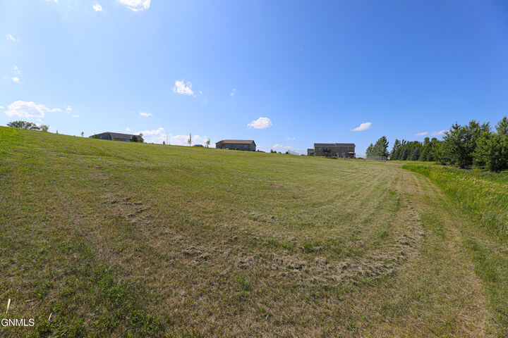 Property Photo:  2384 Foxtail Lane N  ND 58554 