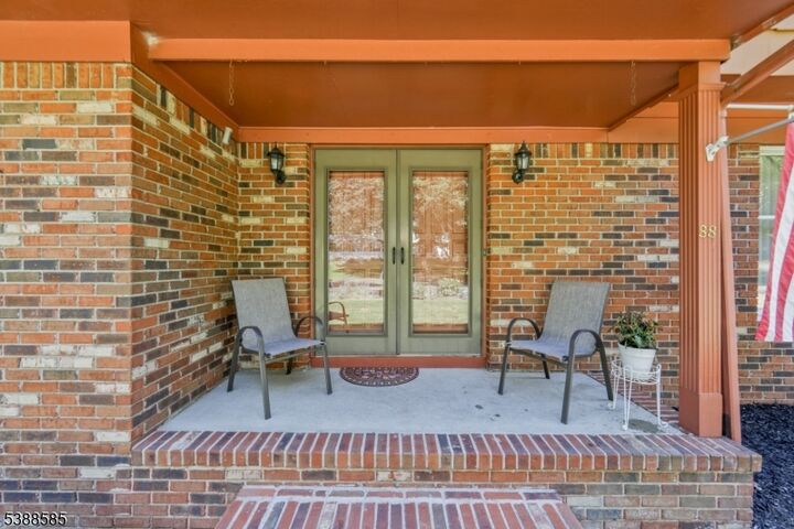 Property Photo:  88 Manor Dr  NJ 07446 